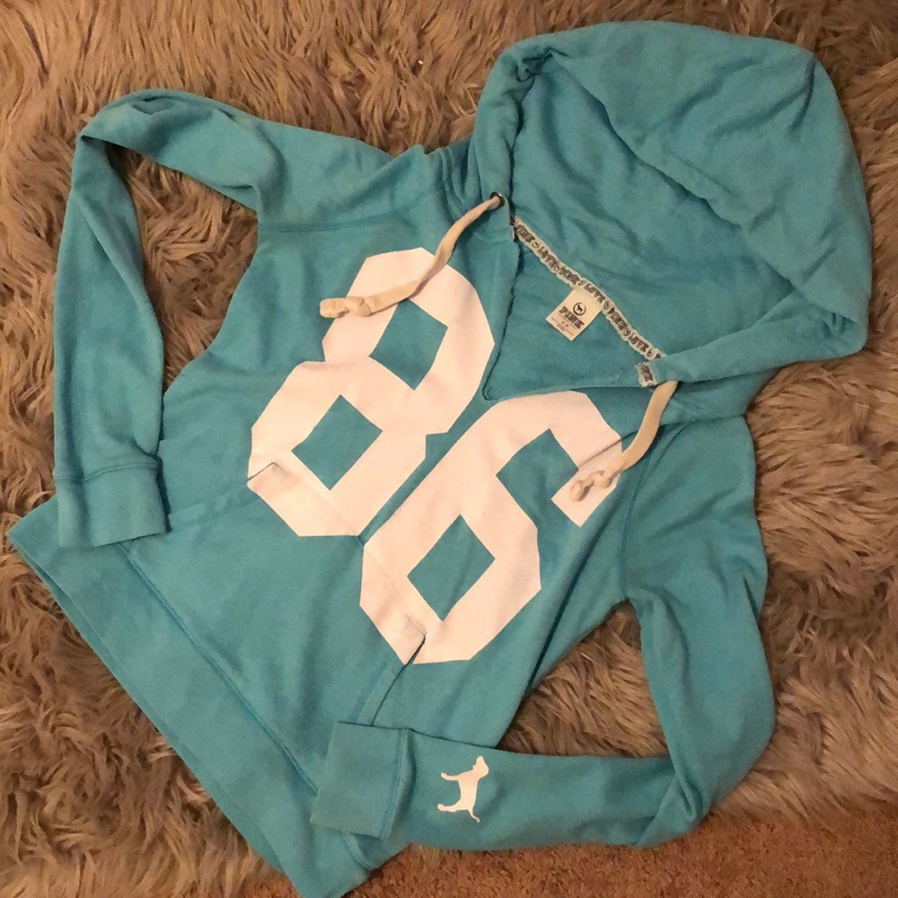 PINK VS pullover